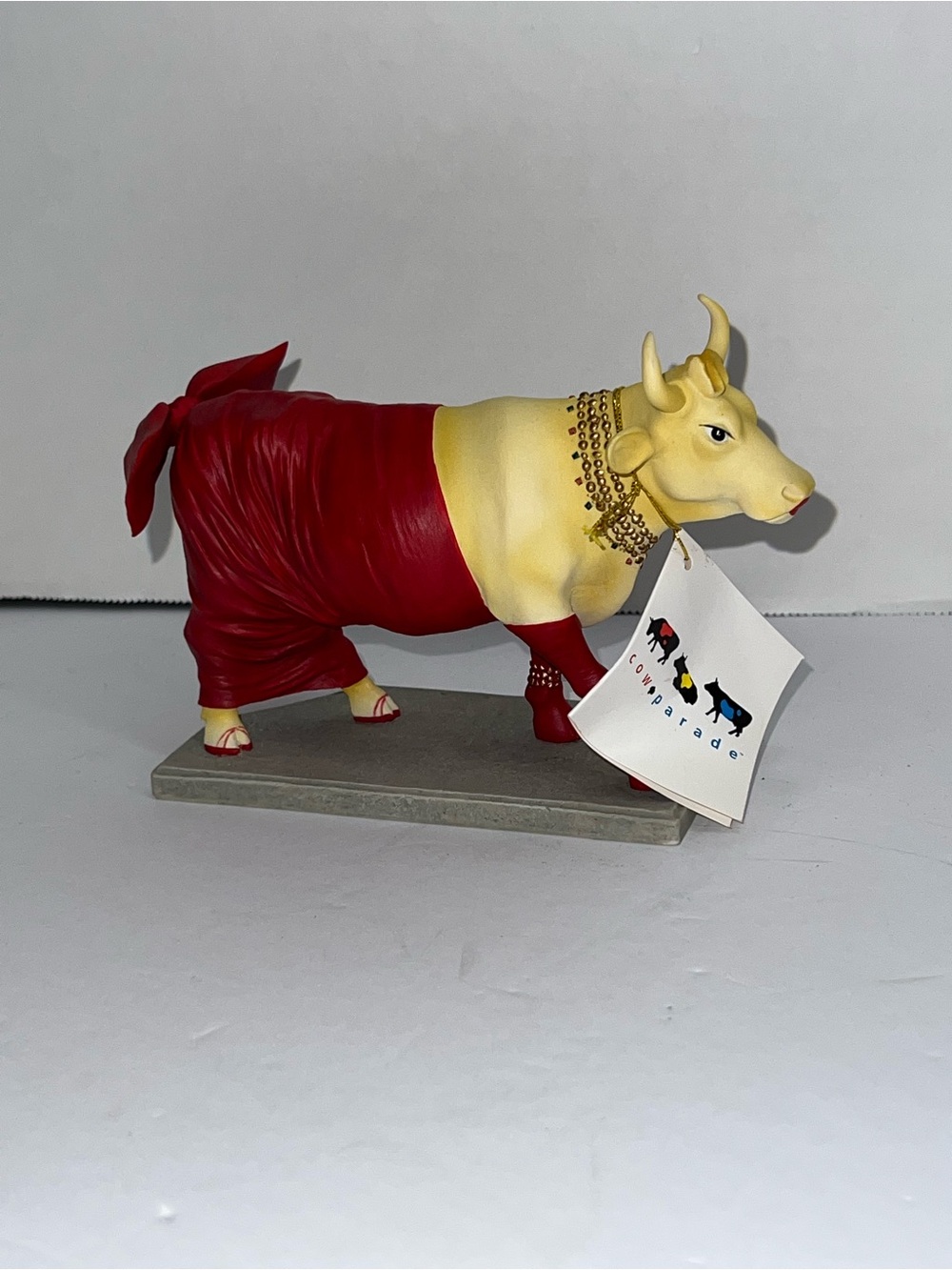 Cow Parade DIAMONDS ARE A COWS BEST FRIEND #9122 Hand Numbered Figure Collect